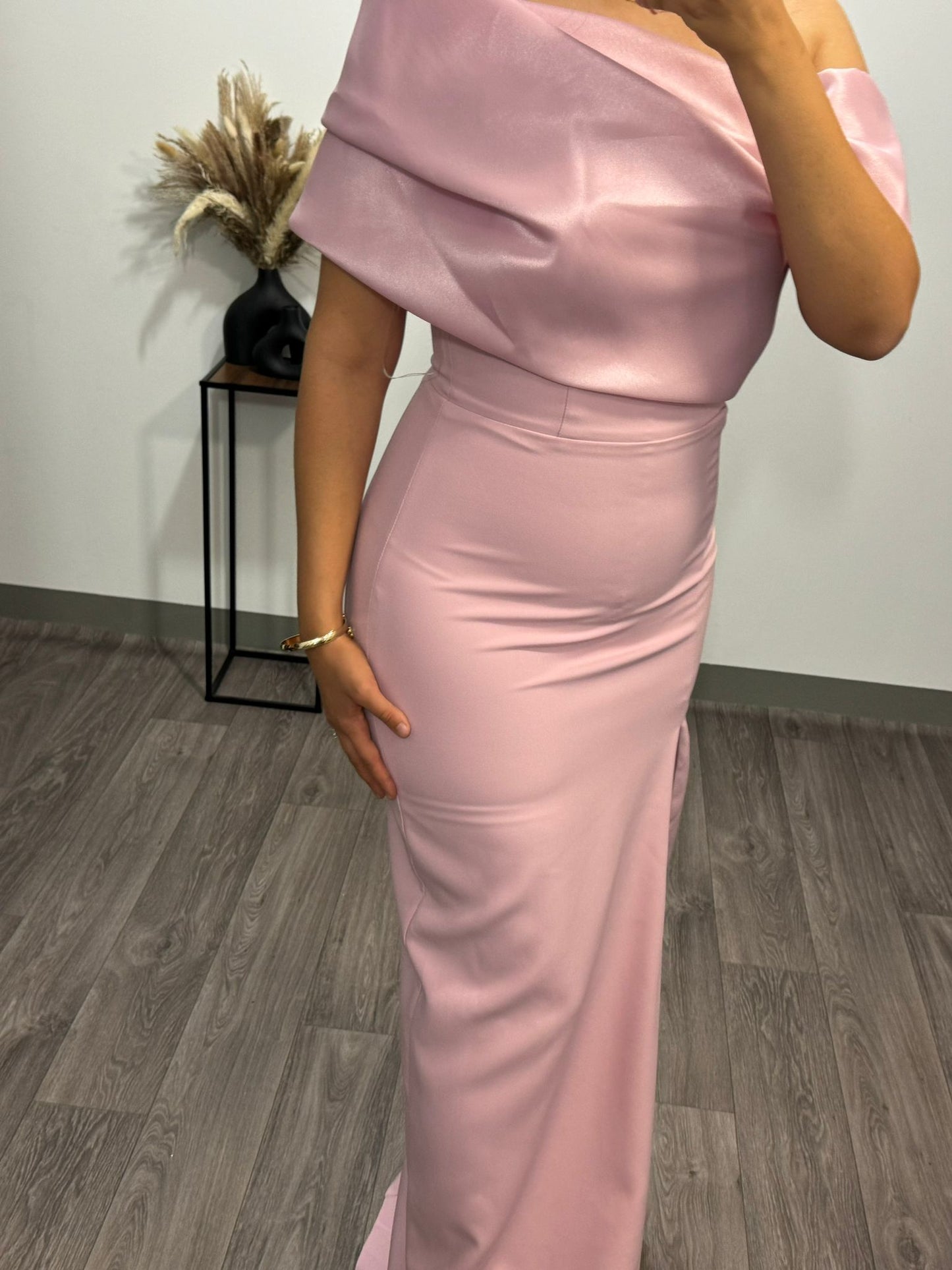 ECE dress