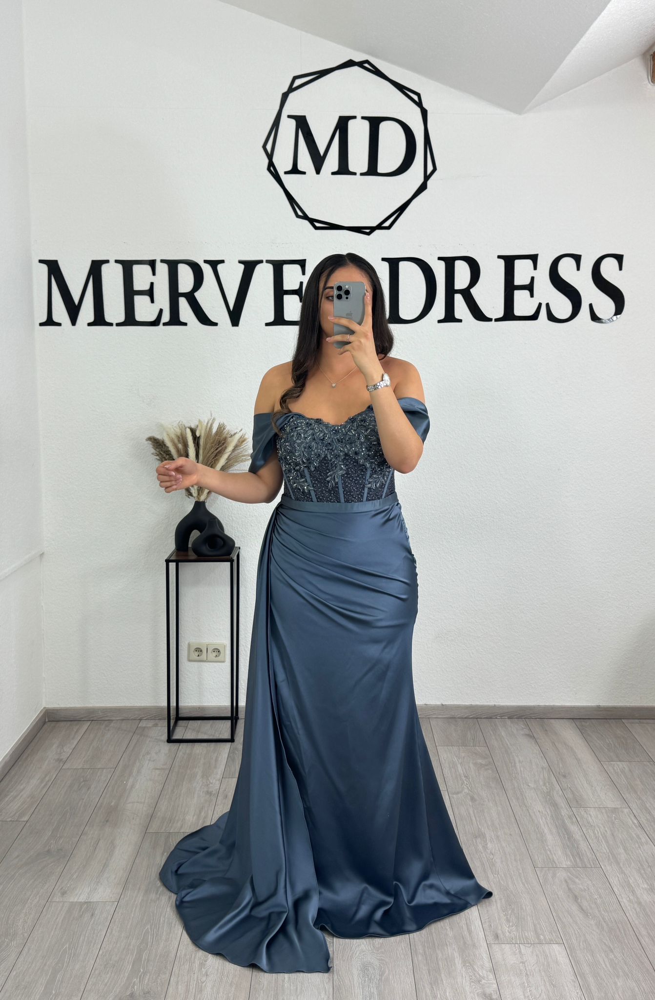 Ela Dress - grau