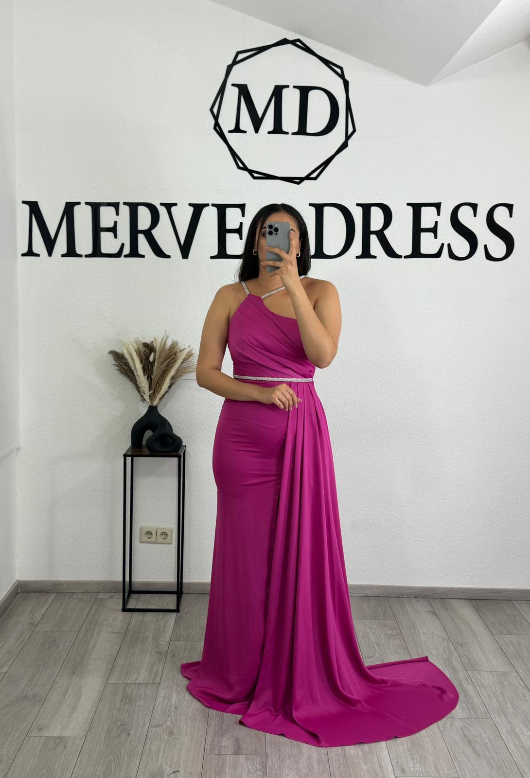 Sara Dress