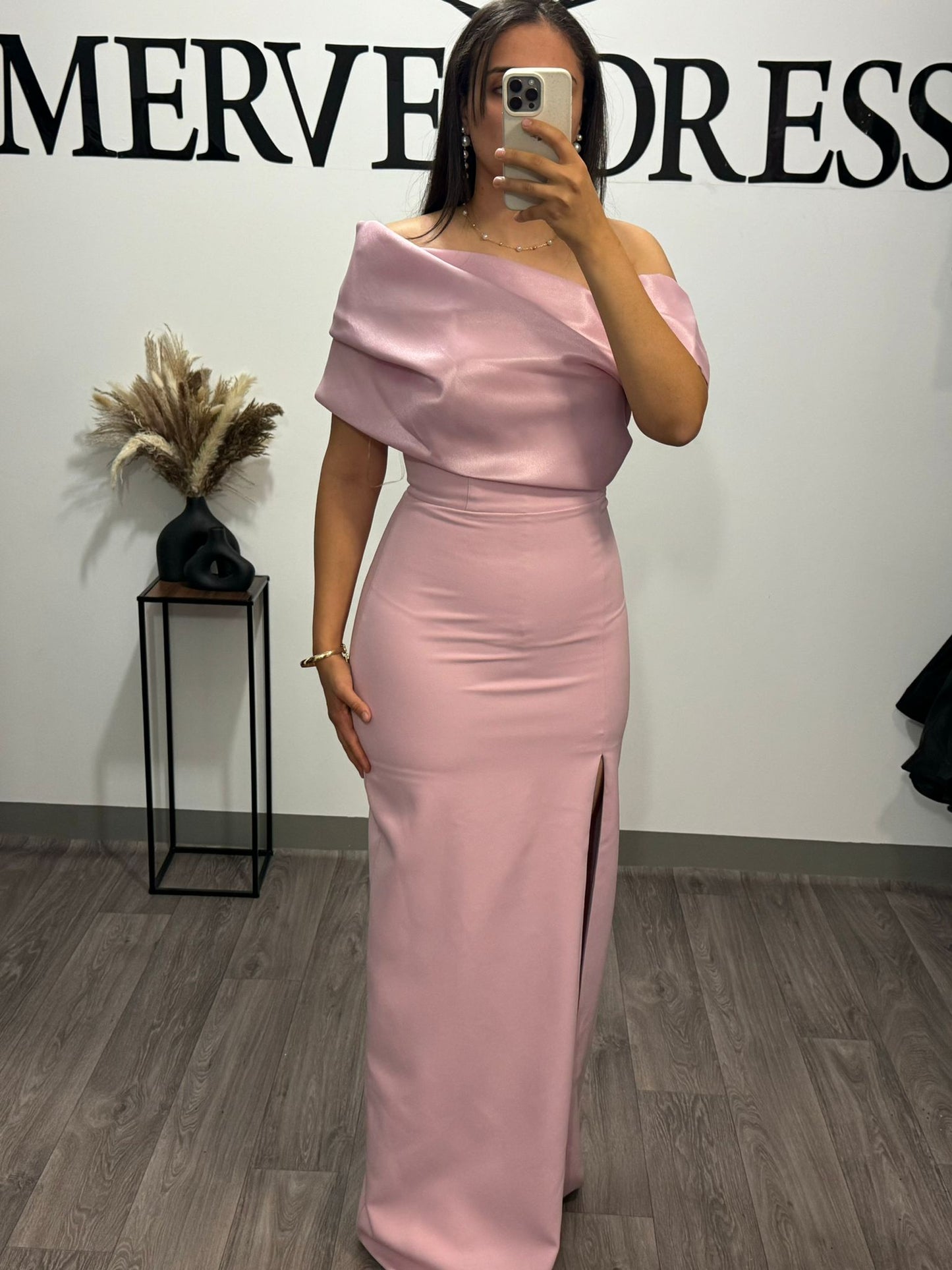 ECE dress